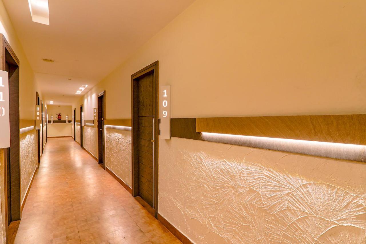 Hotel Townhouse Geetraj Near Shalimar Gateway Lucknow Esterno foto
