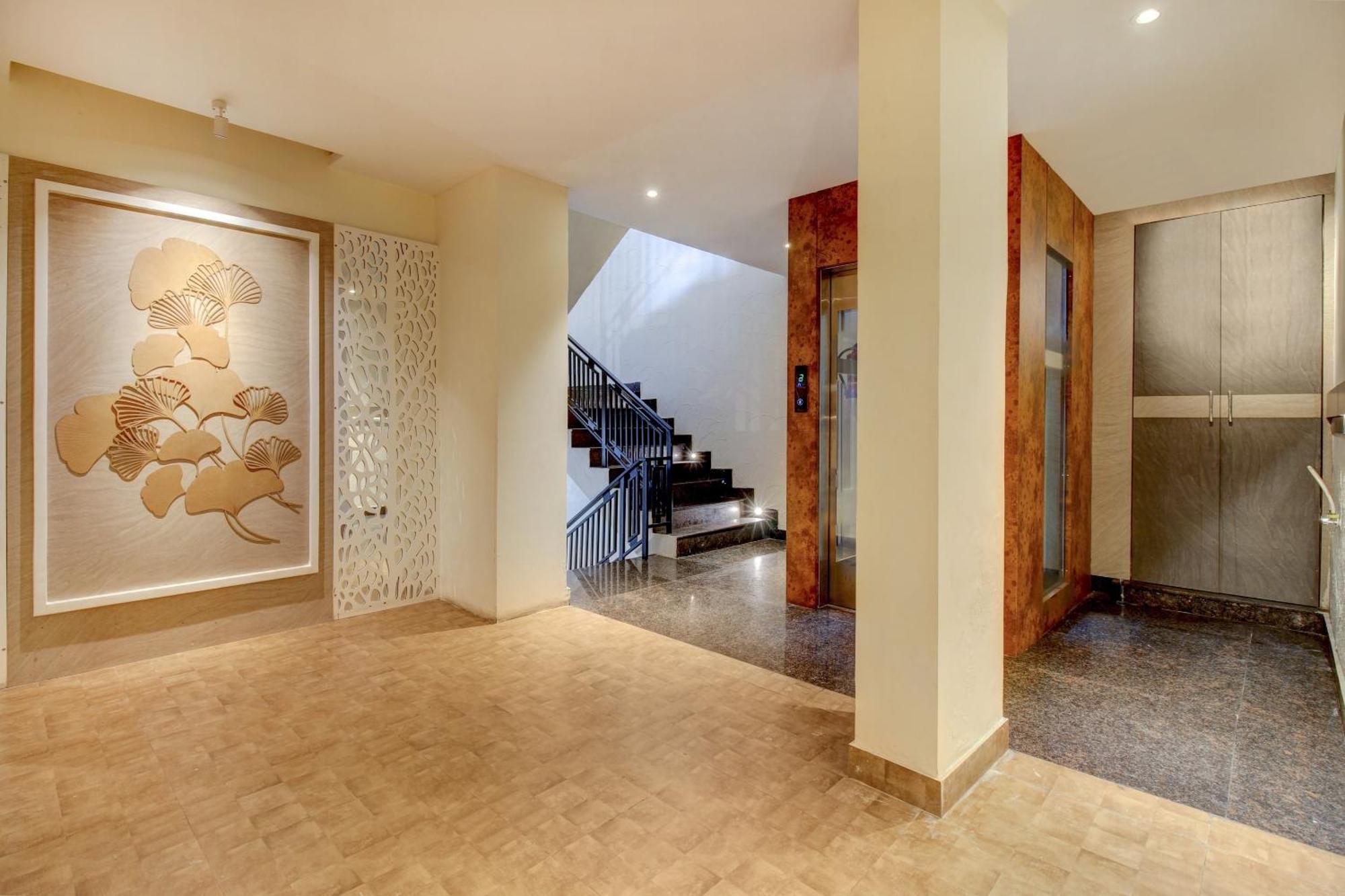 Hotel Townhouse Geetraj Near Shalimar Gateway Lucknow Esterno foto
